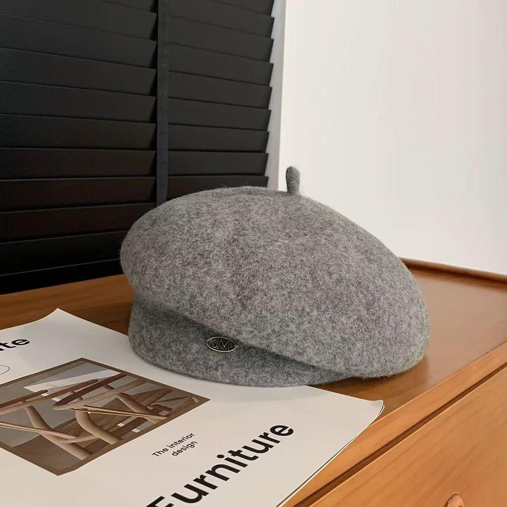 Women's Retro Wool Beret - Autumn/Winter, Large Fit for Slimming Effect, Versatile Fashion Wool Felt Painter Hat