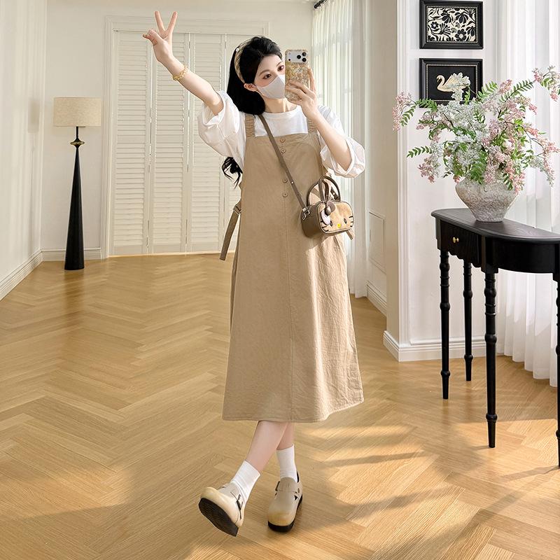 Korean Style Maternity Overalls & Round Neck T-shirt Two-Piece Set - Spring/Autumn Fashion, Belly Covering, Loose Fit.
