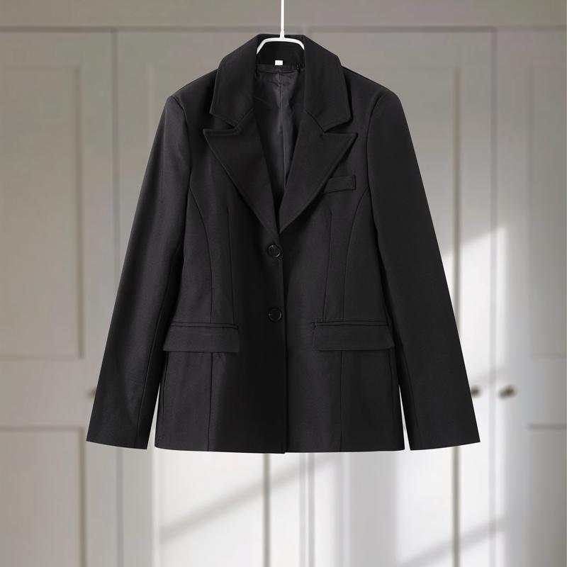 

Элегантный женский черный тонкий пиджак, модные подплечники с лацканами и карманами на рукавах, женская куртка 2025 года, весна-осень, новая уличная одежда для офиса и леди L чёрный