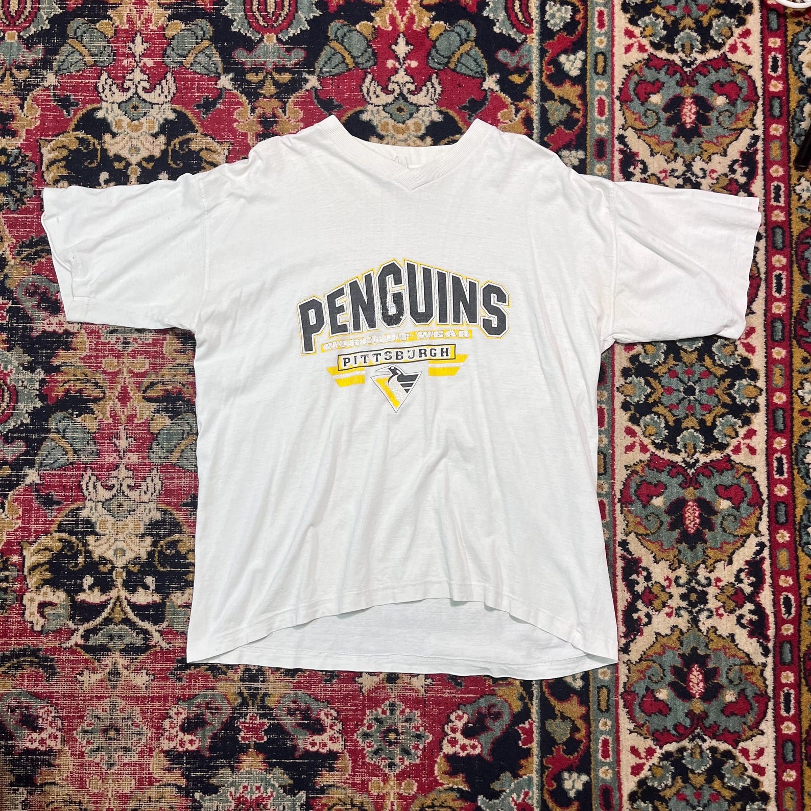 Vintage 90s Pittsburgh Penguins NHL Hockey T-Shirt Size XL S