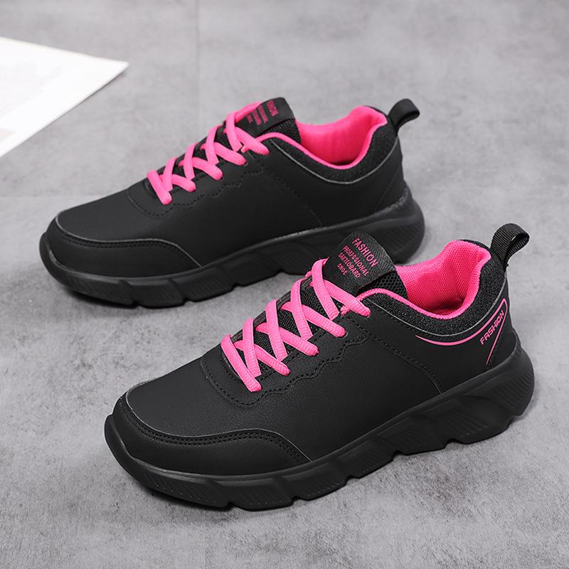 Black sneakers women's spring 2025 new lightweight non-slip soft sole leather surface women's shoes leisure travel running shoes