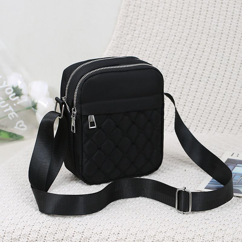 New messenger bag fashionable one shoulder messenger bag multi-layer large capacity women's small bag mother bag mobile phone