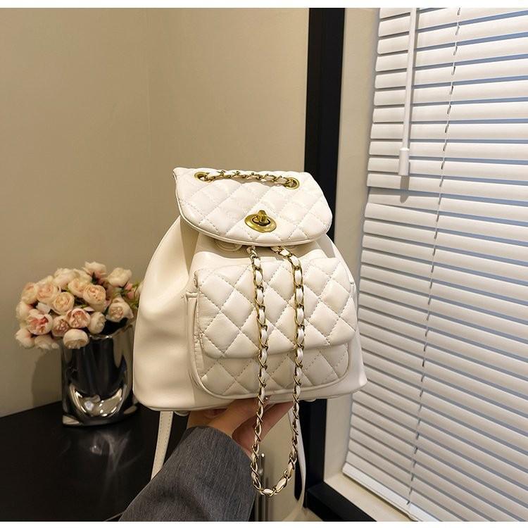 IELGY Diamond Chain Backpack Fashion Portable Small Backpack