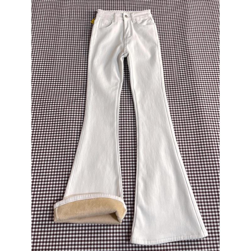 

Women s Plus Velvet White Micro-Flare Jeans - New Autumn/Winter Style, Plus Size, Elastic Slimming Flare Straight Leg Pants for Curvy Figures M