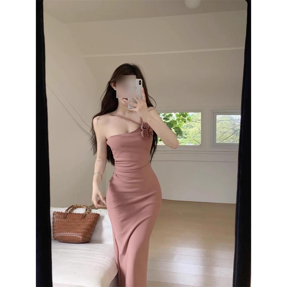 

Платье на бретелях женское летнее трехмерное цветочное платье средней длины, подчеркивающее фигуру, с разрезом по бедру XL- (recommended 110-60kg) розовый