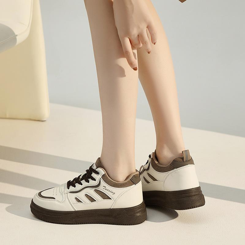 2025 new leisure sports little white shoes board shoes fashionable and comfortable versatile student wasteland style