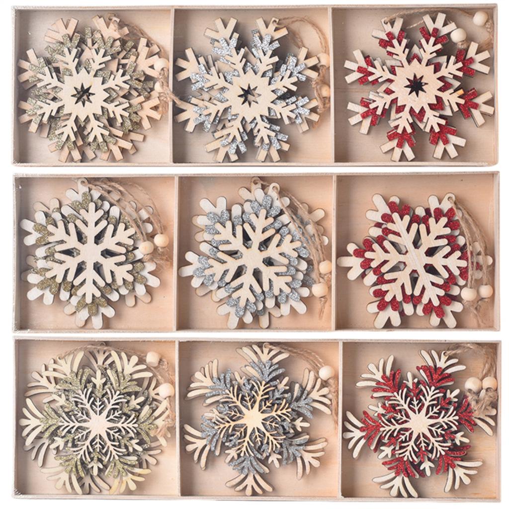6 PCS Wooden Hollow Snowflake Christmas Vintage Pendants Christmas Tree Hanging Ornaments Xmas Hanging Ornaments DIY Painting