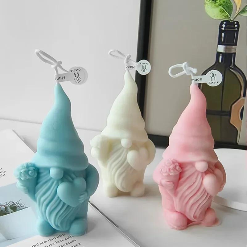 Hold Love Dwarf Candle Silicone Mold 3D Crafts Dwarf Statue Plaster Resin Mould DIY Soap Candle Making Tool Valentine's Day Gift