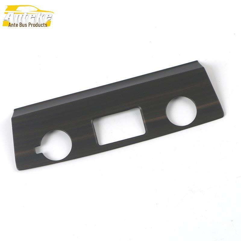 Applicable 2022 King Kong Cannon Center Console Cigarette Lighter Trim Frame Sequins Sticker Car Accessory.