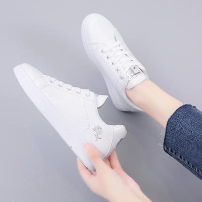 Fashion Shoes For Women Running Spring Autumn Fashion White Breathable Embroidered Flower Lace-Up Casual Sneakers Zapatos De Mujer