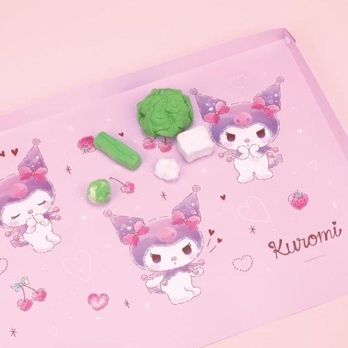 Skater Living Learning Mat Kuromi Love Love Kyun Sanrio ZGM1-A