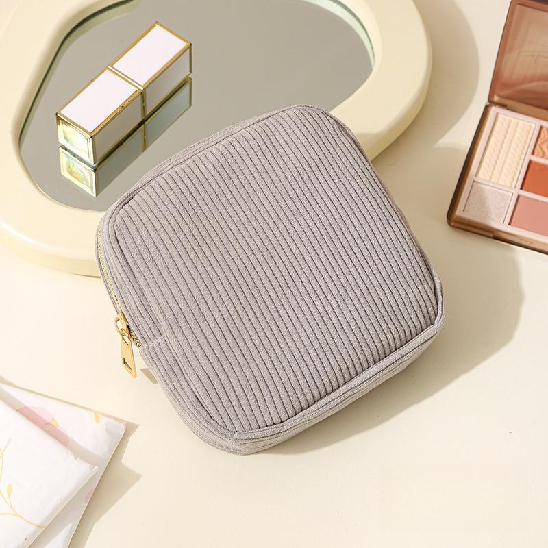 Fashion Makeup Lipstick Sanitary Napkins Case Mini Cosmetic Storage Pouch Women Ins Travel Organizer Bags Small Pouch