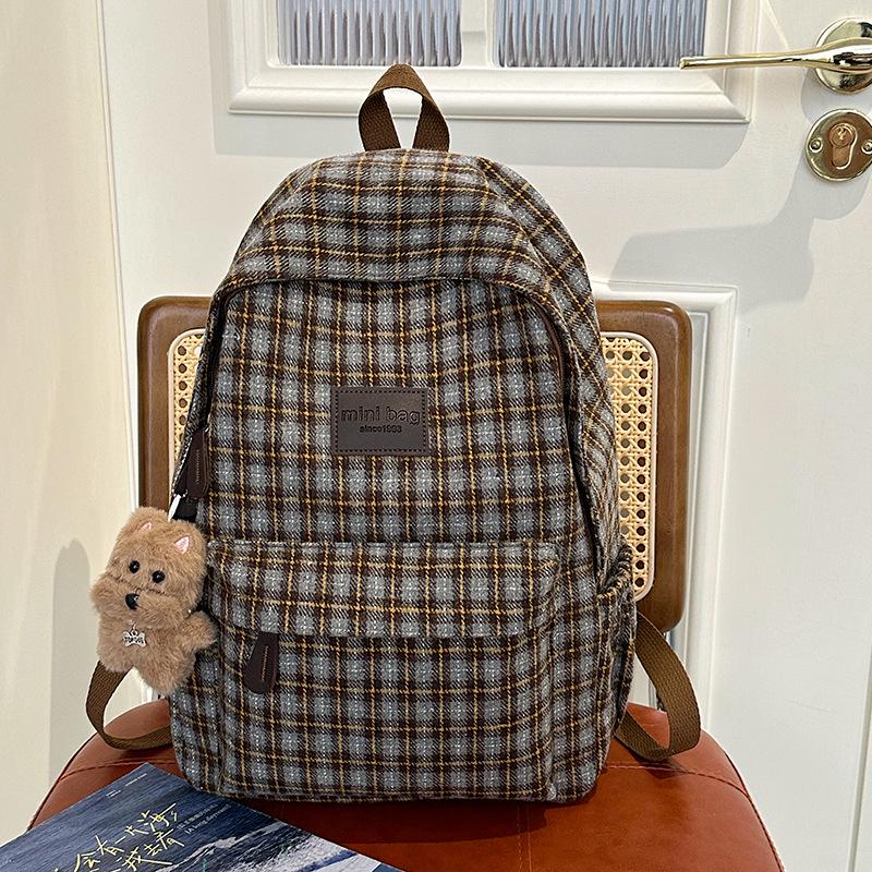 Mori Style Plaid Tweed Backpack: Versatile, Large-Capacity School Bag for Junior High Students