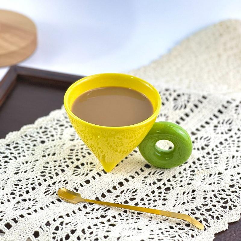 Ceramic Coffee Cup  Pivot Scented Tea Office Light Luxury Water Cup Household Hand Punch Conical  European Style