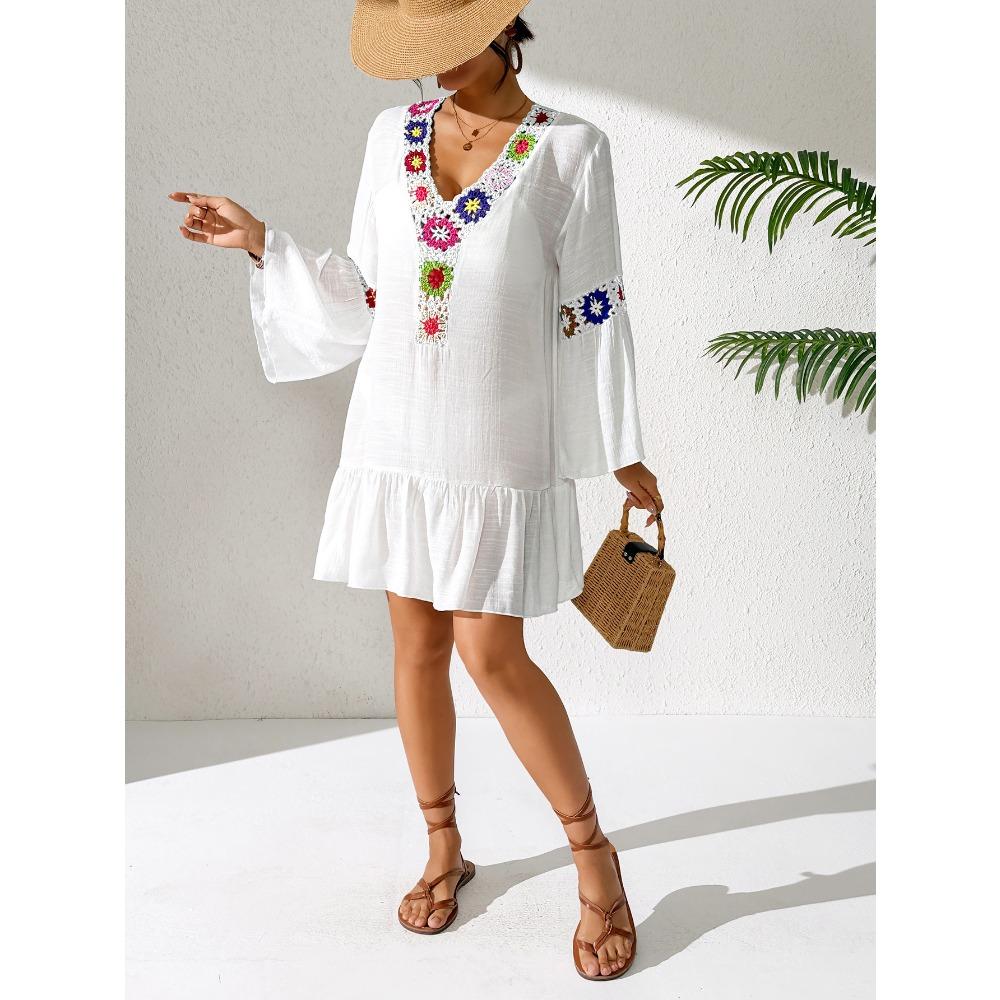 Ethnic Style Beach Resort Dress with Ruffled Edges, Hand-hooked Floral V-neck Dress for Women