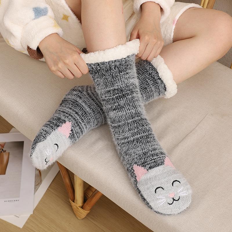 Cartoon Animal Fleece Floor Socks for Adults, Warm Anti Slip Winter Slipper Socks, Indoor Home Snow Socks, Cute Cozy House Socks