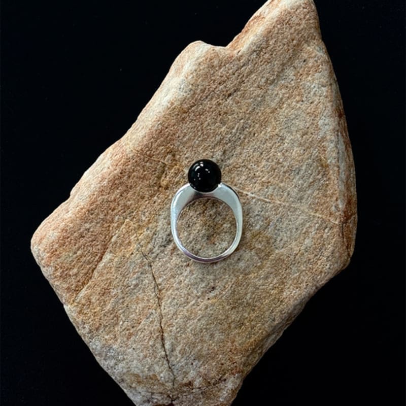 JAKAM. Onyx Ring