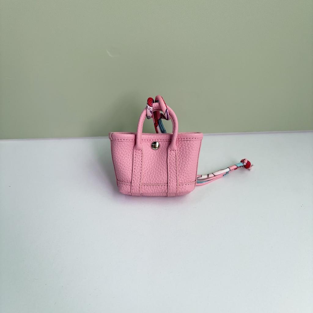 New leather garden small bag 2025 trendy mini garden bag foreign gas bag pendant creative car pendant