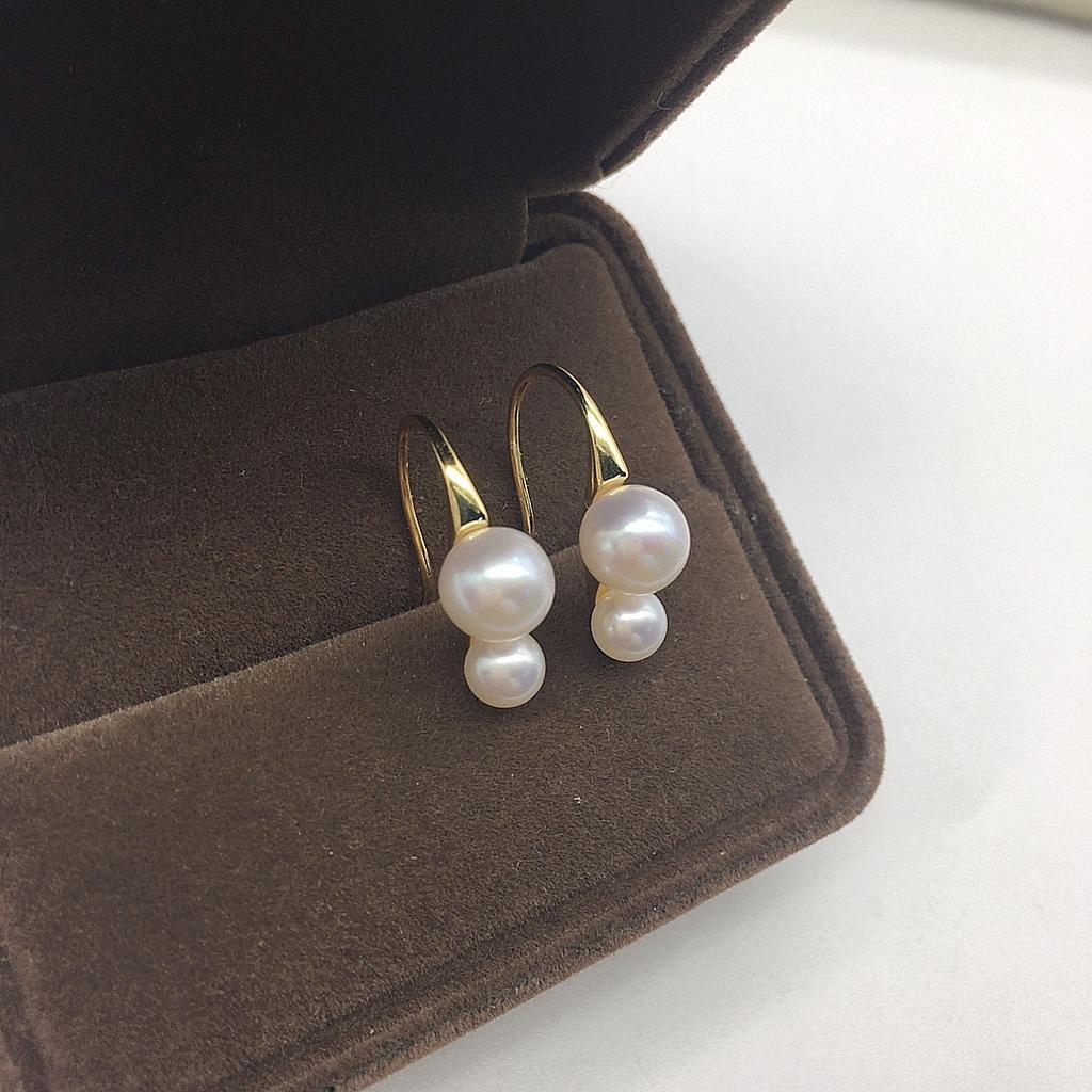 Trending on Xiaohongshu: Recommended Products*Elegant high-heeled silver hook earrings, fashionable Korean-style, with bright freshwater pearl