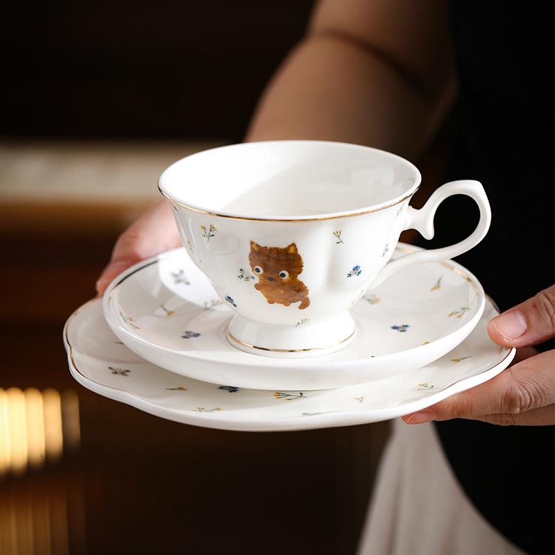 Ins Simple Pastoral Coffee Cup and Saucer High Value Afternoon Tea Cup and Saucer Cover + Ceramic Cat Flower Tea Cup Tea Set
