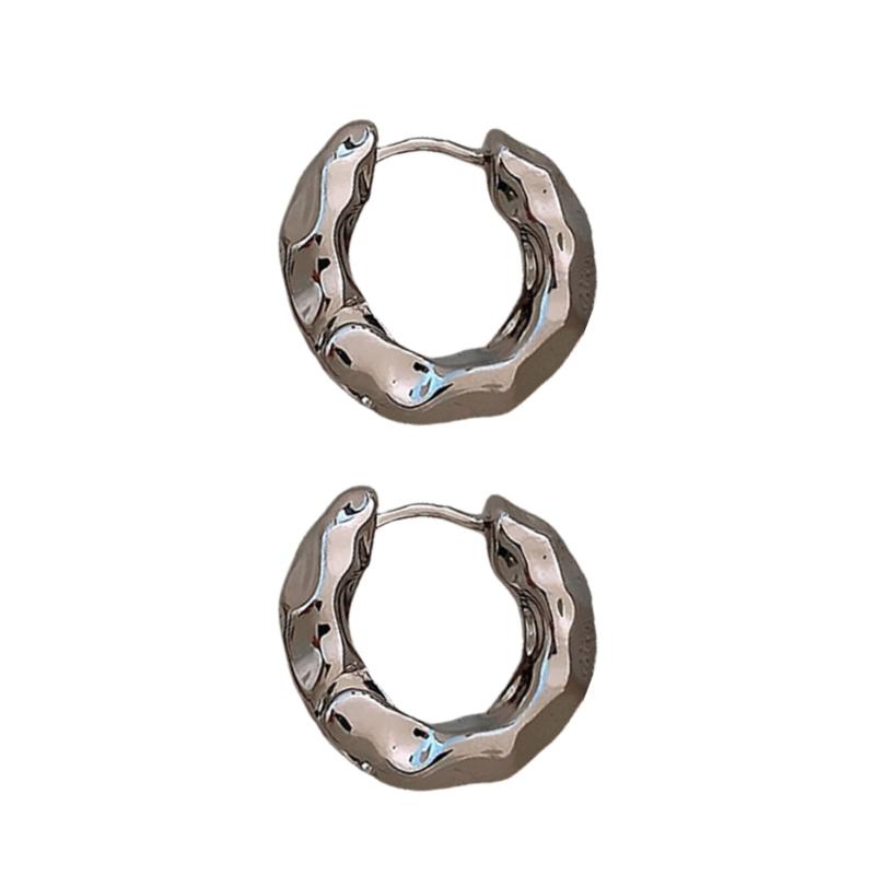Elegant Hoop Earrings Accessory Sturdy Gold/Silver Hoop Earrings Adornment Designed For Comfort And Style