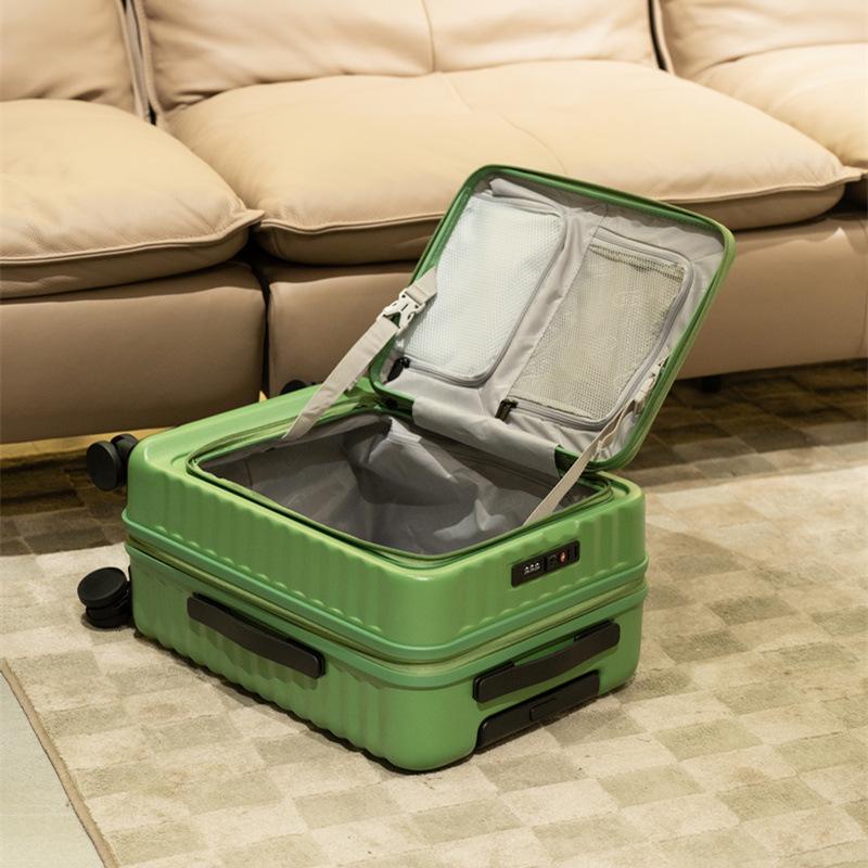 20-inch Expandable Carry-on Luggage with Side Opening and Lock - Men's Travel Set Option
