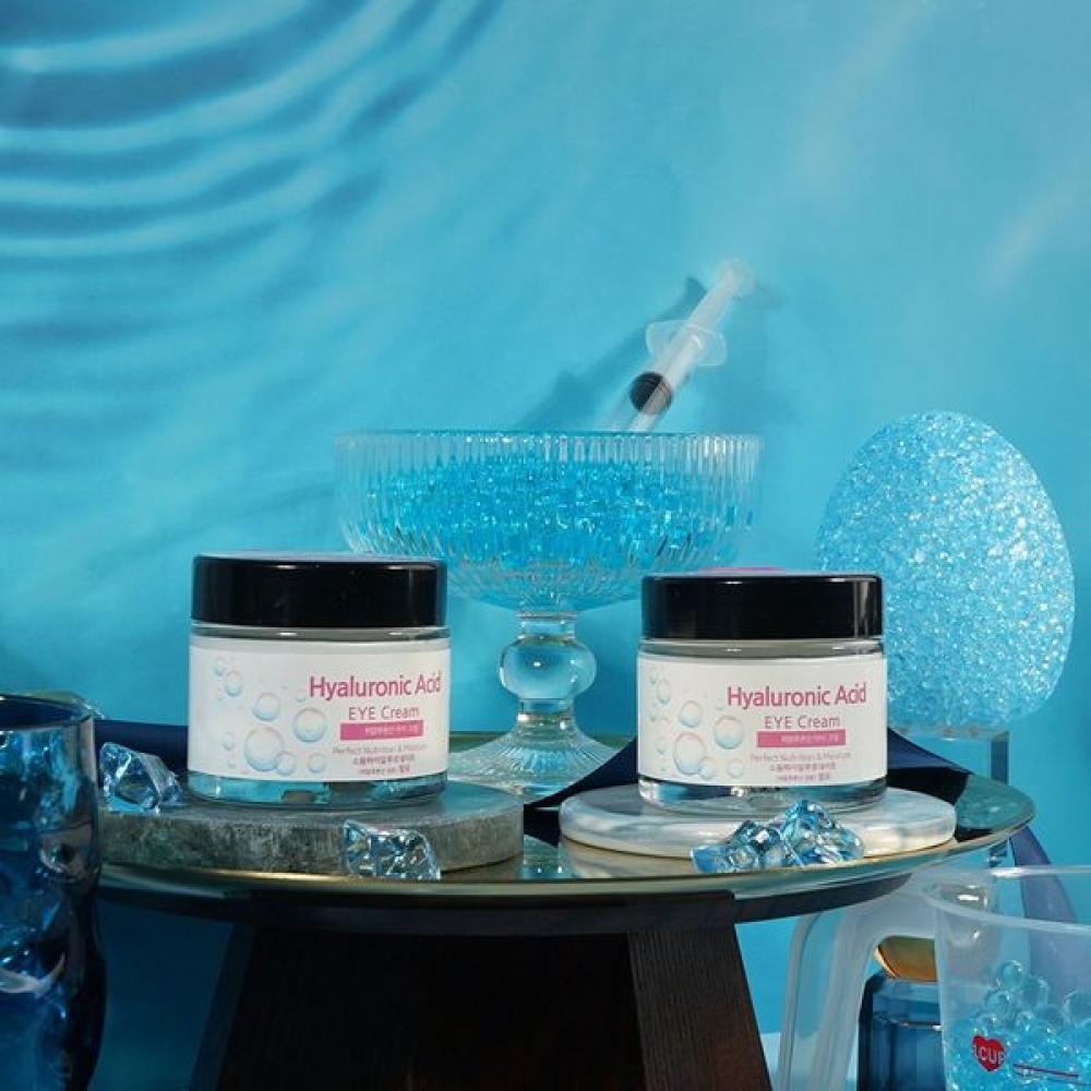 

Hyaluronic Acid Moisturizing Cream For Girls With Skin Concerns 70ml 2