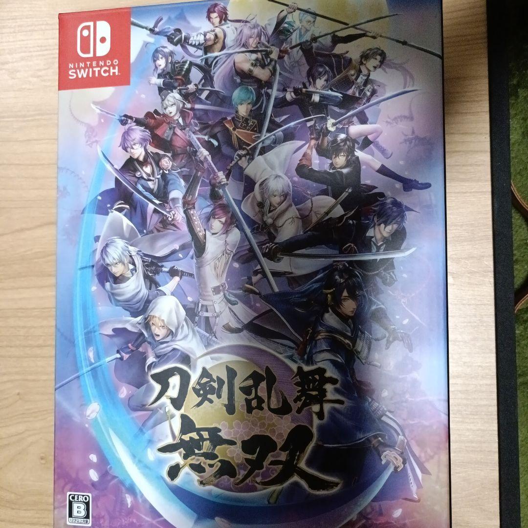 

[USED] Touken Ranbu Musou Nintendo Switch Special Collection Box