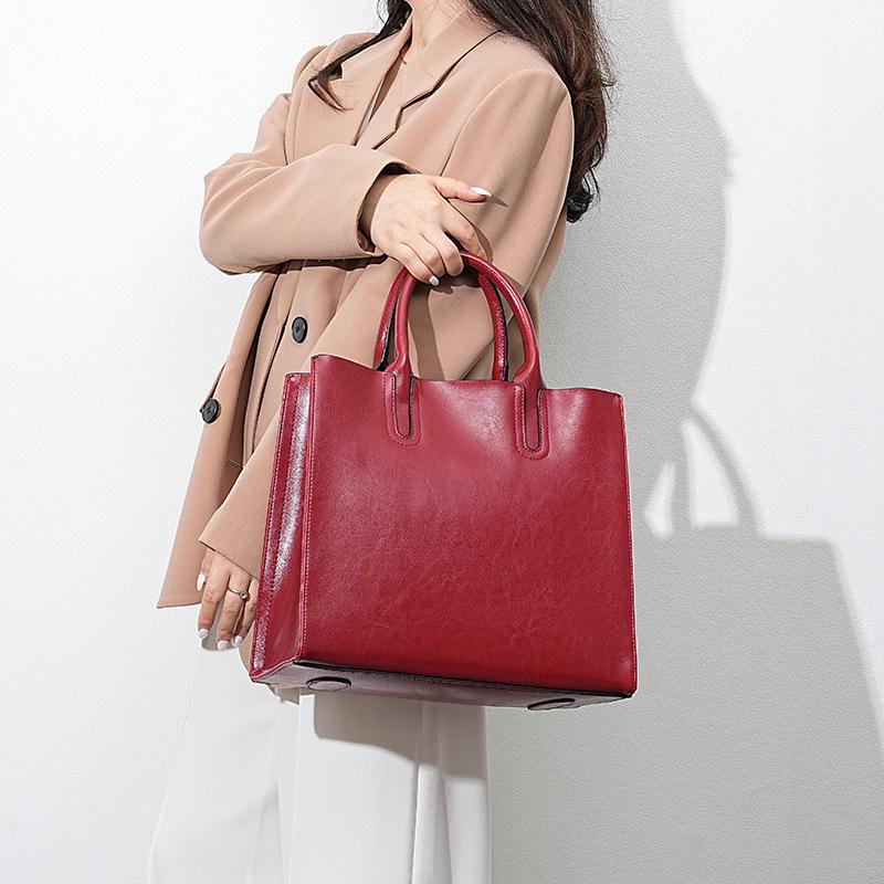 Large capacity bag women's leather portable tote bag, computer bag business women's bag women's bag