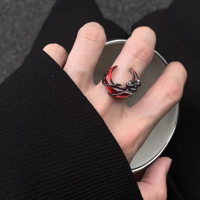 

Ретро нерегулярные красные хрустальные стеклянные эстетические кольца для женщин Y2K готическое геометрическое кольцо креативные ювелирные изделия для вечеринок аксессуары античный рубиновый