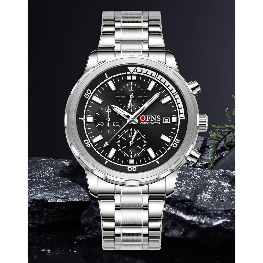 Men's Business and Leisure Watch with Three Eyes Six Needles Quartz Movement Night Light Display Waterproof Wristwatch