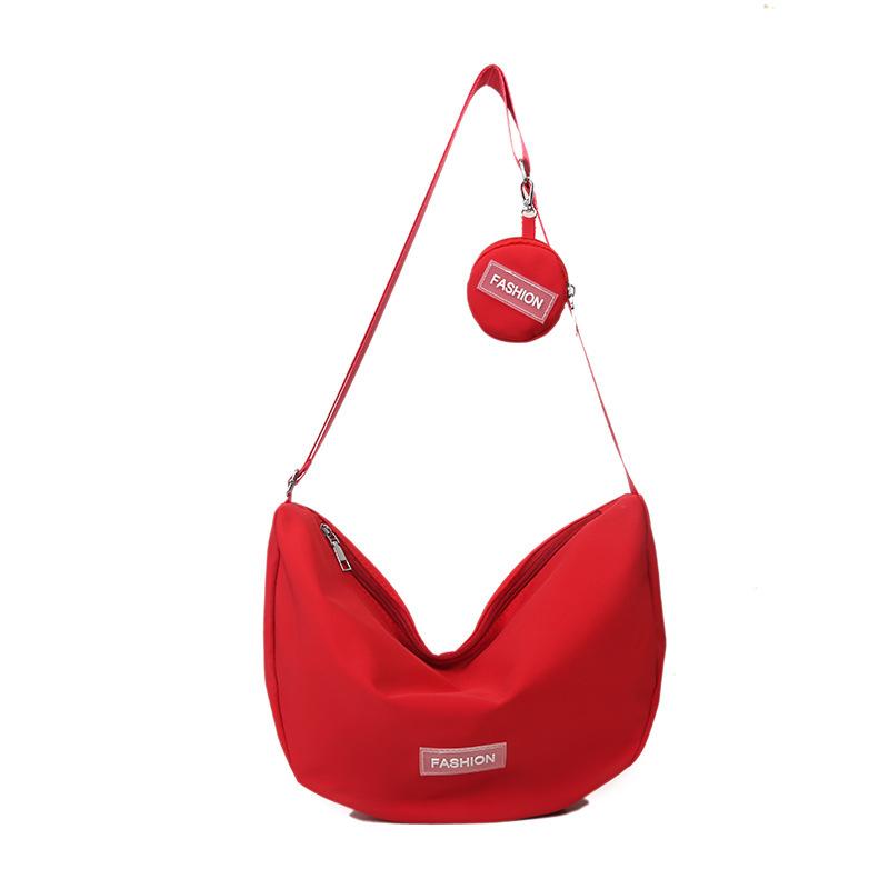 

Dumpling bag women s Japanese ins versatile messenger bag casual large capacity Oxford bag summer class commuter shoulder bag красный