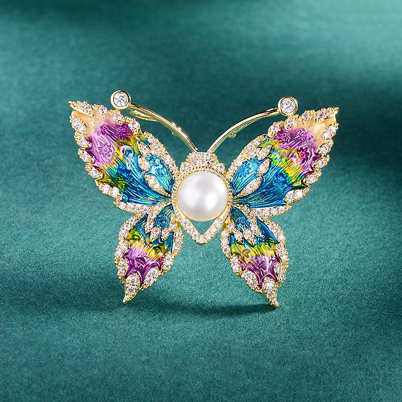 

Темпераментная эмалевая брошь-бабочка, высококачественная женская роскошная жемчужина, насекомое, корсаж, ниша, дизайн, булавка с ювелирными изделиями