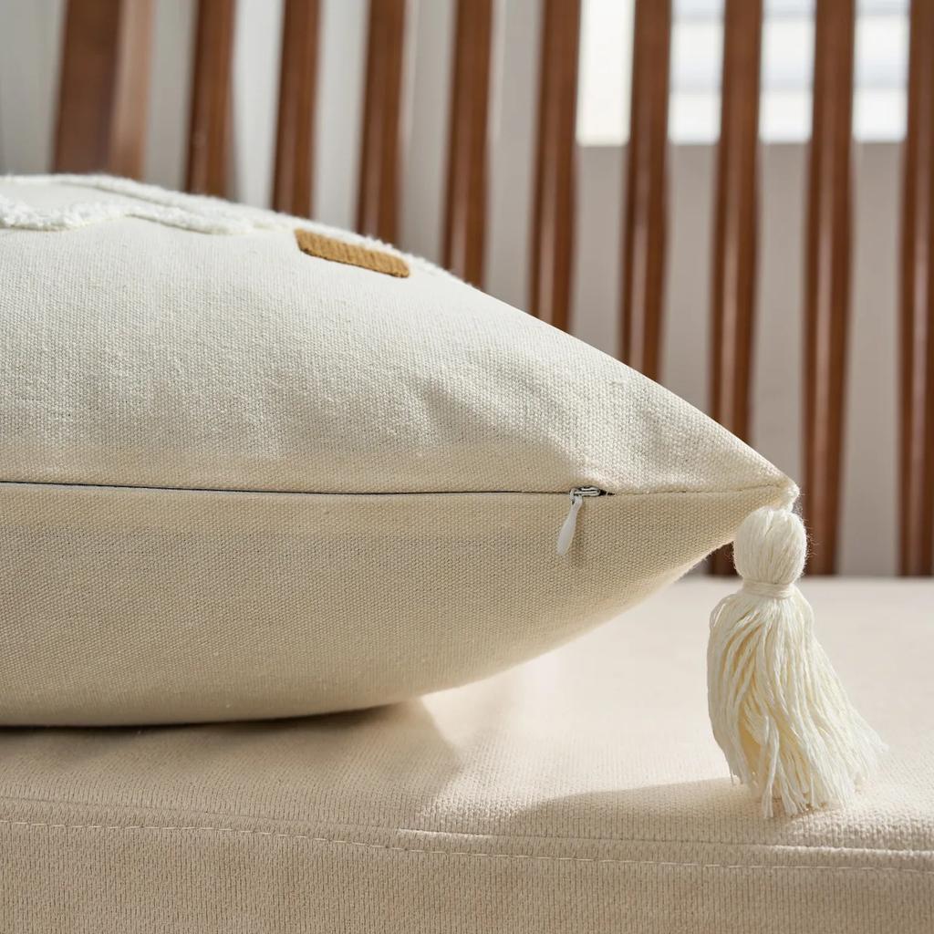 2PCS Christmas Throw Pillow Cover with Tassels Decorative Green Tufted Pillowcase for Sofa Bed Cushion Case for Home Decor