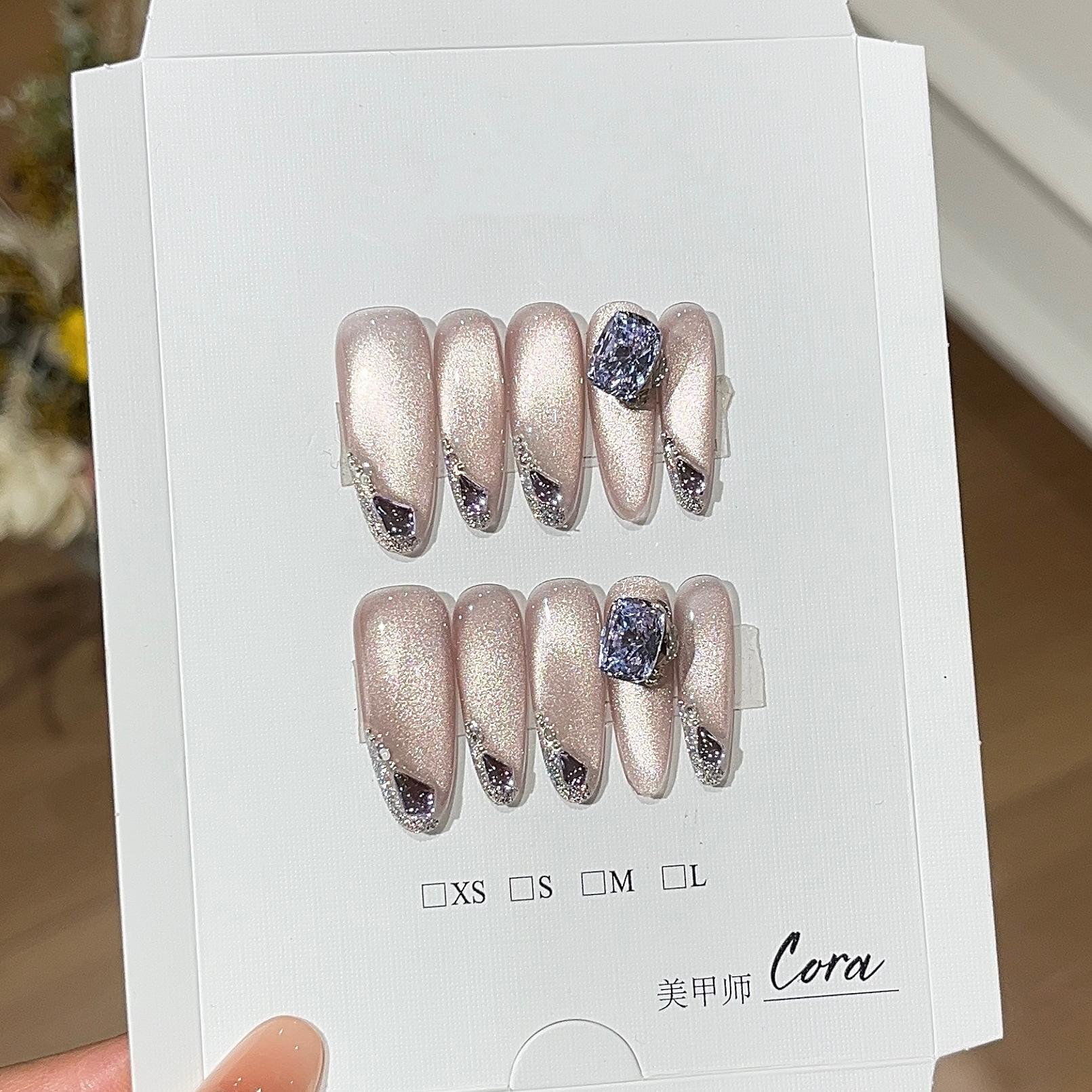 

Лавандовые слезы Нежный ветер Светло-розовый тон Мерцающий свет Кошачий глаз K9 Бриллиантовый свет Роскошная броня L