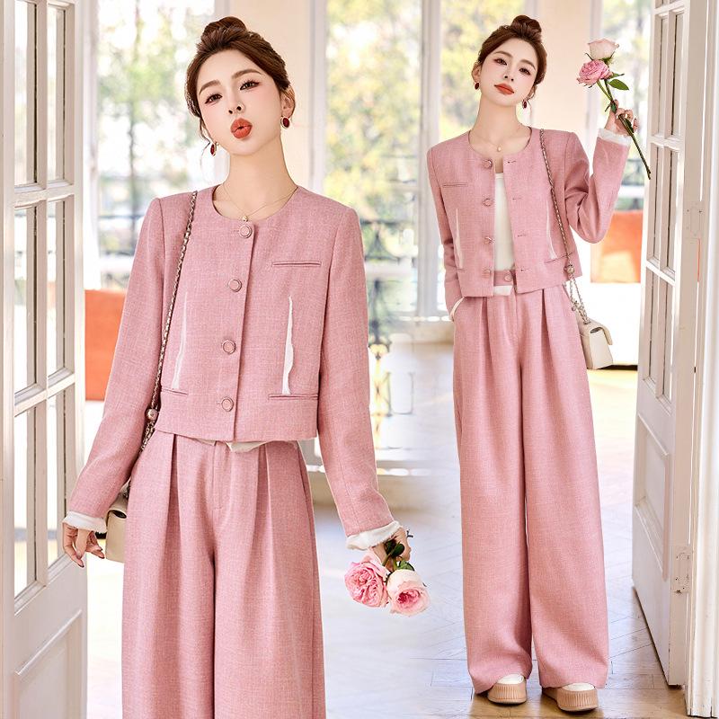 

Стильный комплект-двойка весна 2025: Кардиган в стиле «fragrant» и брюки широкого кроя (AH2632) XL 125-135 jin