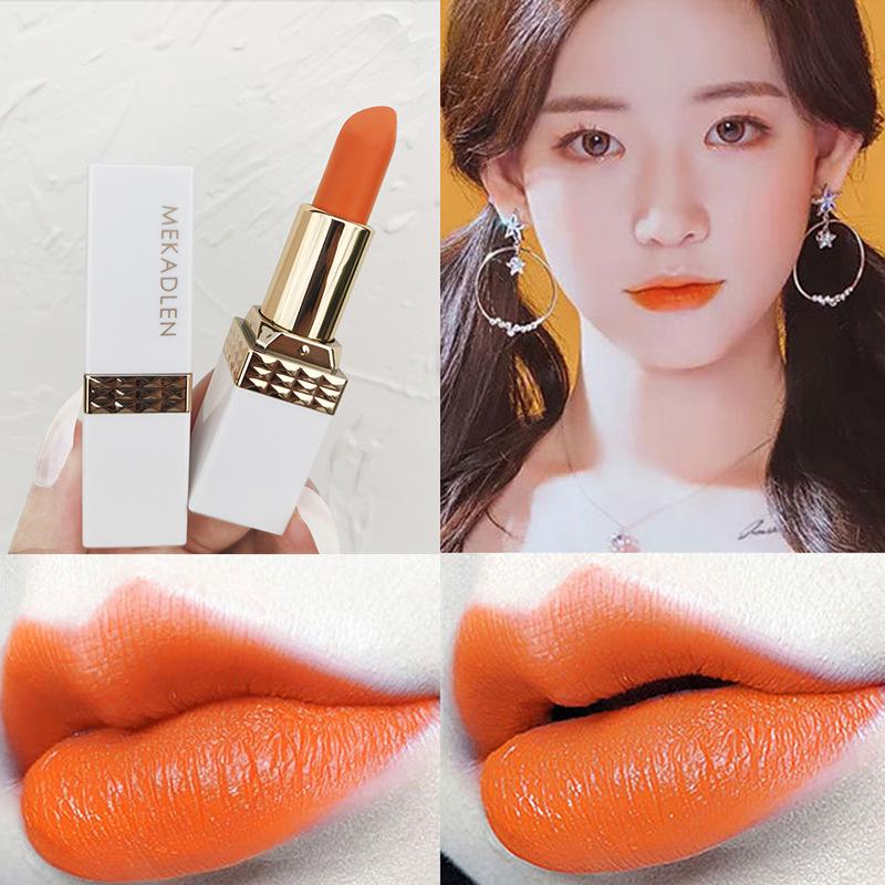 

McCarthy Lun Lipstick: Pitaya, Rose Red, Purple Berry, Peach Pink, Light Milk Tea, Bean Paste Shades