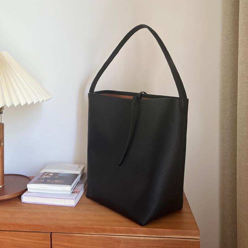 Women's New Tote Bag, Cowhide Bucket Bag, Large Capacity Leather Armpit, Single Shoulder Bag, Large Capacity Women