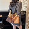 Patchwork-Design Schulter-Hobo-Taschen für Damen Weiches PU-Leder Farbblock Große Kapazität Shopper-Tragetaschen 2026 Neueste Luxus-Handtasche