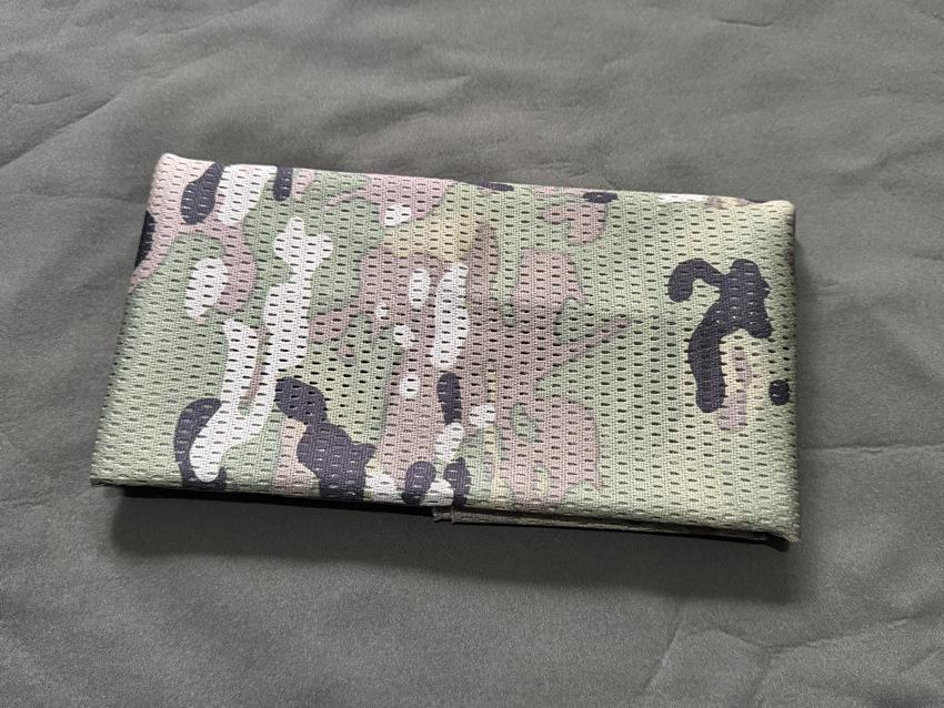Breathable Multi-Purpose Camouflage Scarf: Sun Protection Headband for Men & Women.