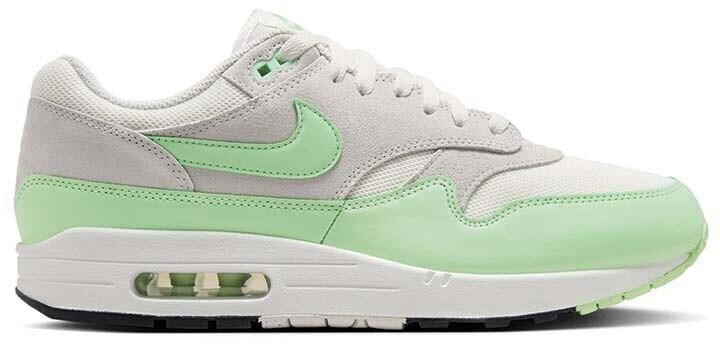 Кроссовки Nike Air Max 1 Essential белые FZ5808-107