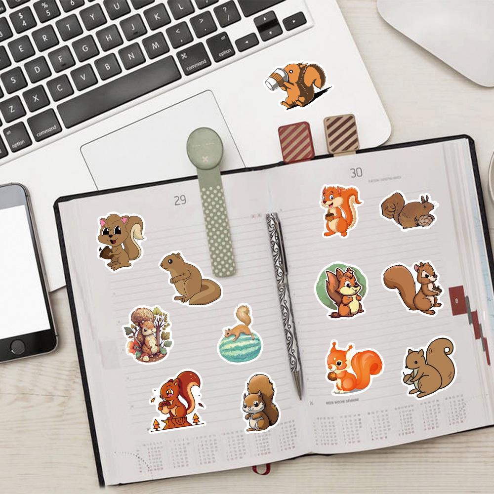 60 Neue Cartoon Eichhörnchen Doodle Aufkleber für Kinder DIY Handy Koffer Wasserdichte Aufkleber