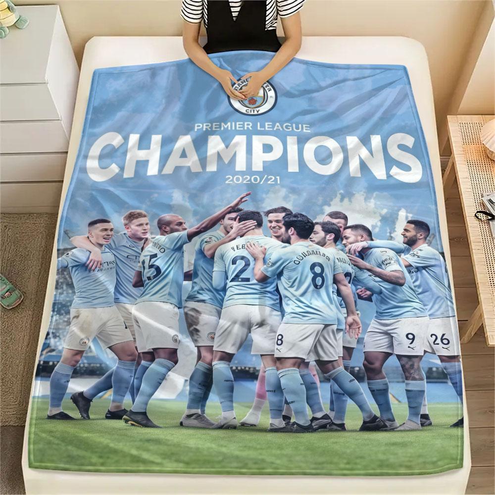Royal MCFC Crown Blanket, High quality Comfortable for All Seasons, Home Decor, Warmth and Comfort