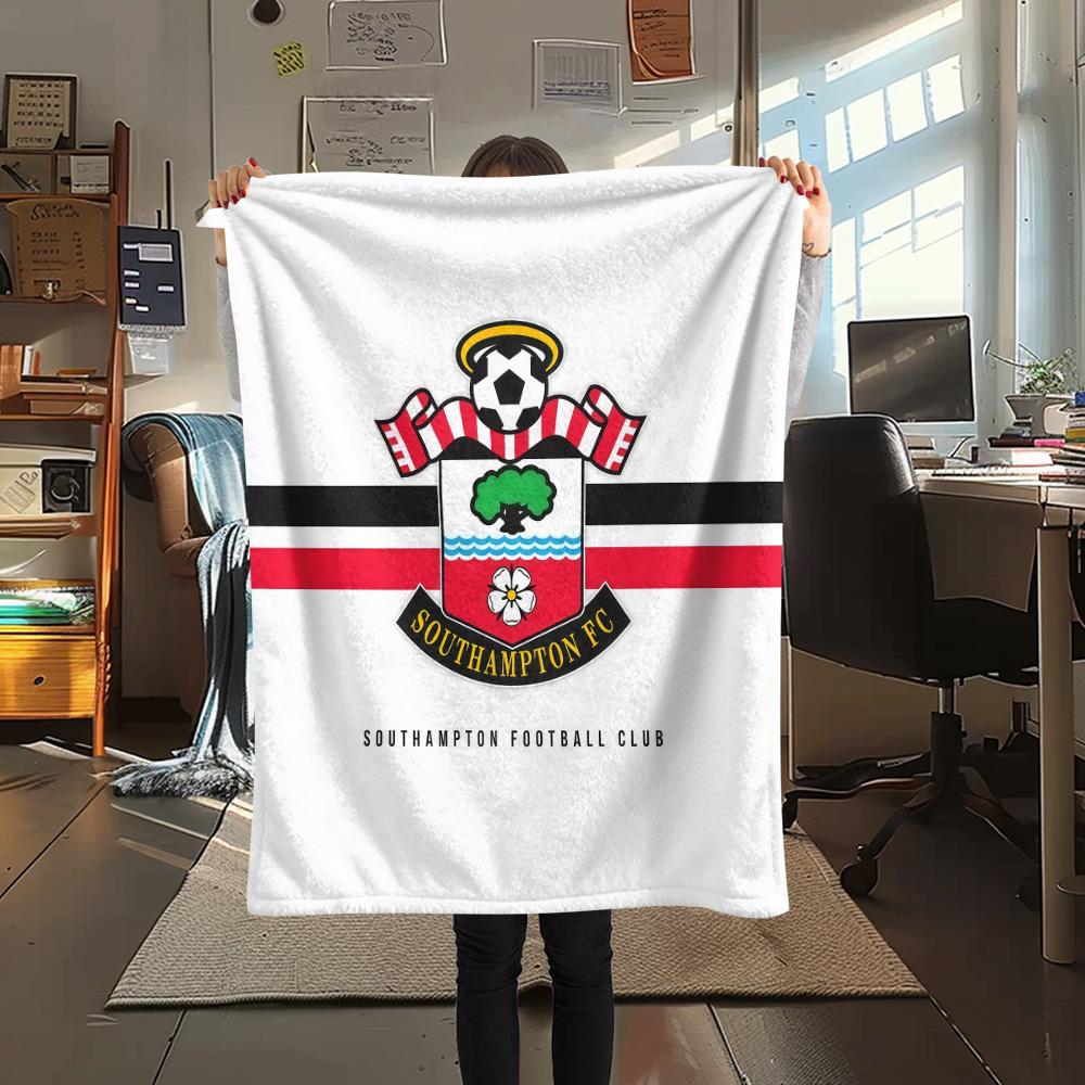 Southampton FC Flannel Blanket, High Quality Comfortable for All Seasons, Home Decor, Warmth and Comfort