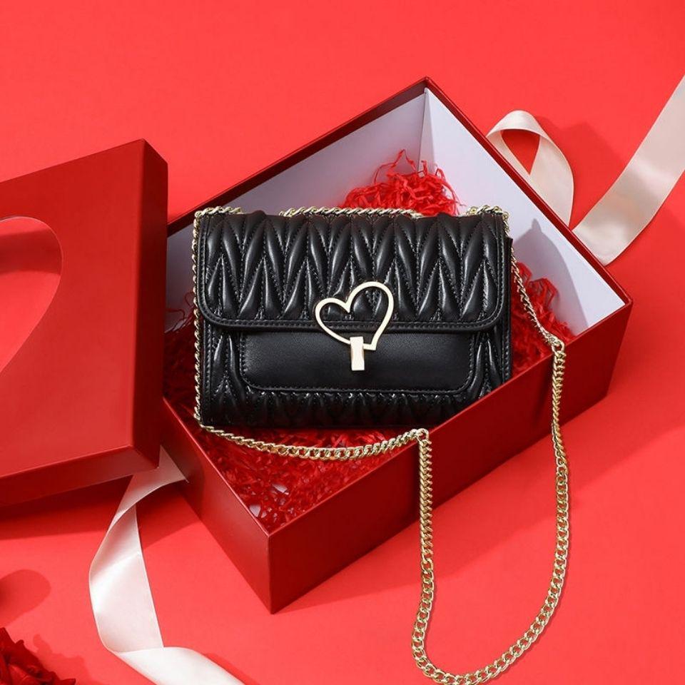 Trendy Dámska 2025 Crossbody Reťazová Kabelka v Zrelom Štýle - Všestranný, Módny Dizajn Inšpirovaný Vôňou