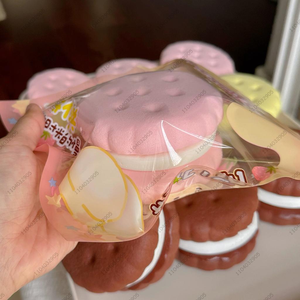 Mousse Kuchen Squishy Spielzeug Langsam Aufgehend Brauner Zucker Mousse Quadratischer Kuchen Langsames Zurückfedern Quetschspielzeug Anti-Stress-Entlastung Handentspannung Geschenk