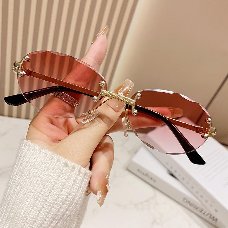 Rimless Punk Vintage Oval Sunglasses Women For Men Luxury Brand Designer Sun Glasses Popular Metal Rivet Hip Hop Shades Uv400