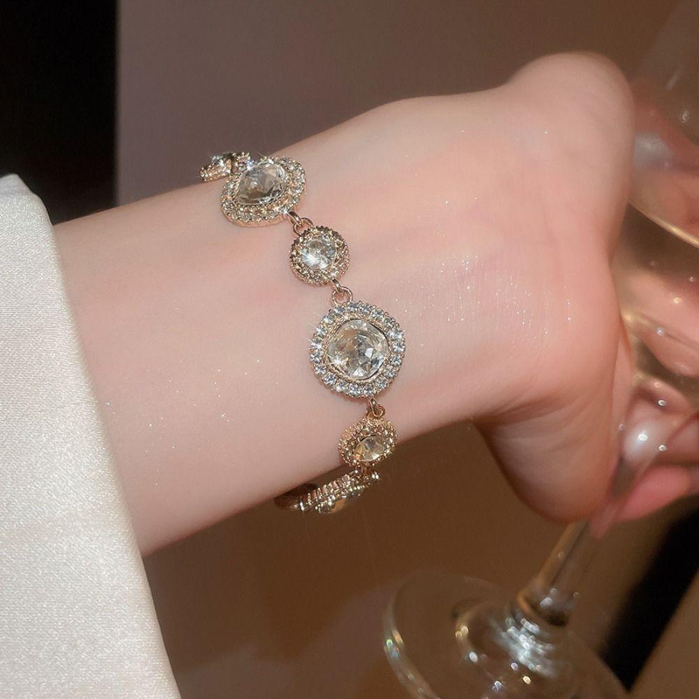 Gold Vintage Rhinestone Bracelet Shiny Geometric Bangle Delicate Zircon Bracelet Gifts