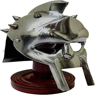Mini Casca Romana Medieval Maximus Gladiator Argintiu Pe Stand