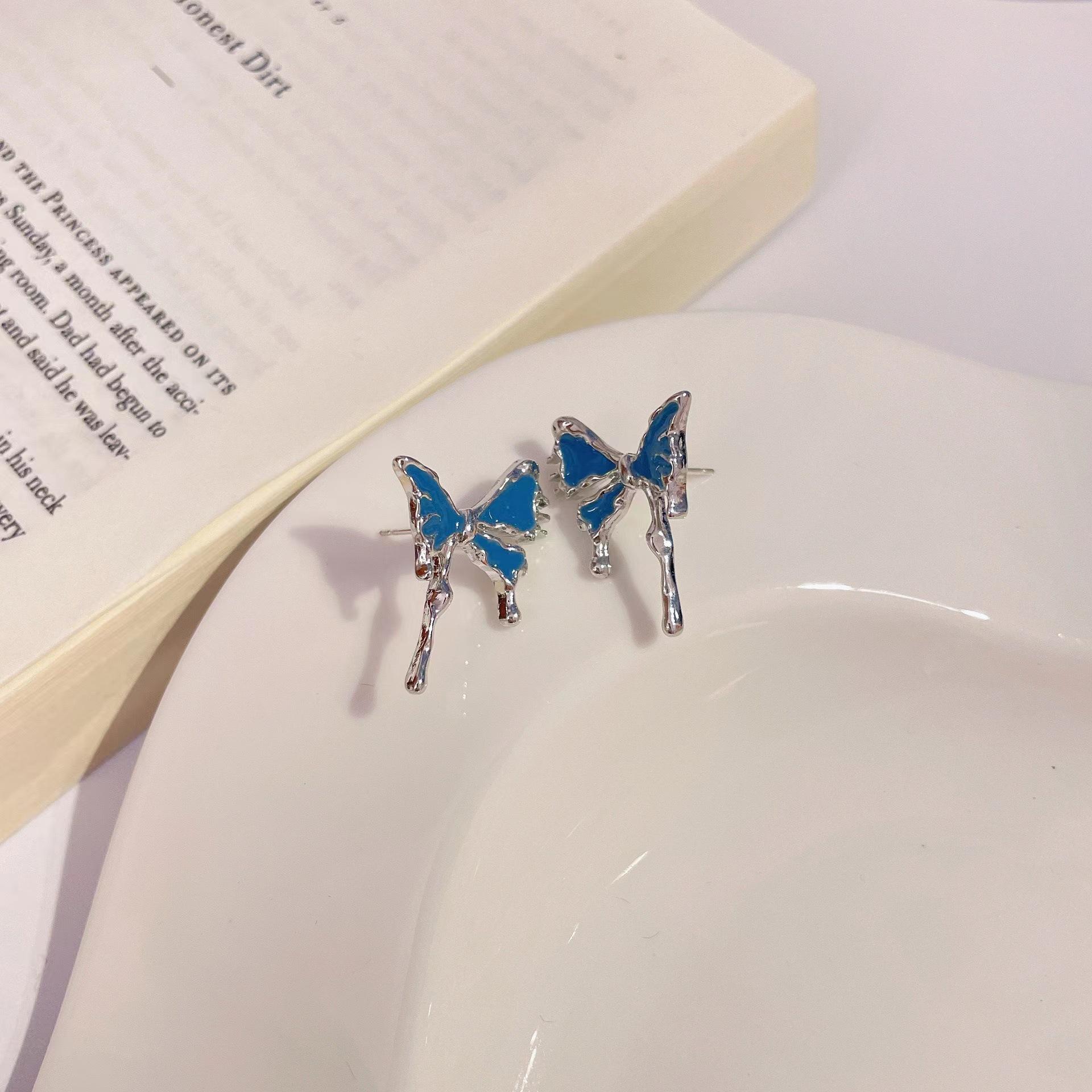 

S925 Silver Needle Retro Style Irregular Blue Love Stud Earrings High Sense Trendy Earrings Contrasting Color Personalized Earrings